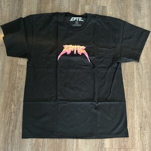 Eptic tour tee